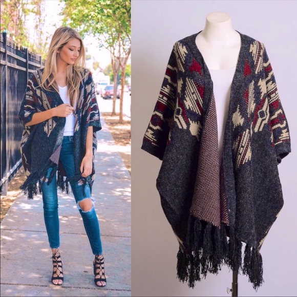 New🔥OPEN PONCHO ~SO SOFT NWT - Picture 3 of 8